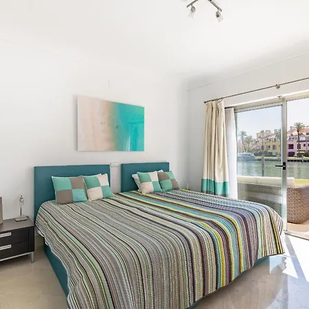 Apartment Waterside In Sotogrande Marina With Private Pool San Roque (Andalucia)