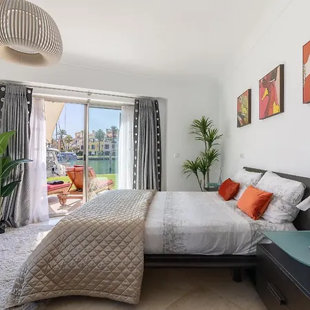 Waterside In Sotogrande Marina With Private Pool